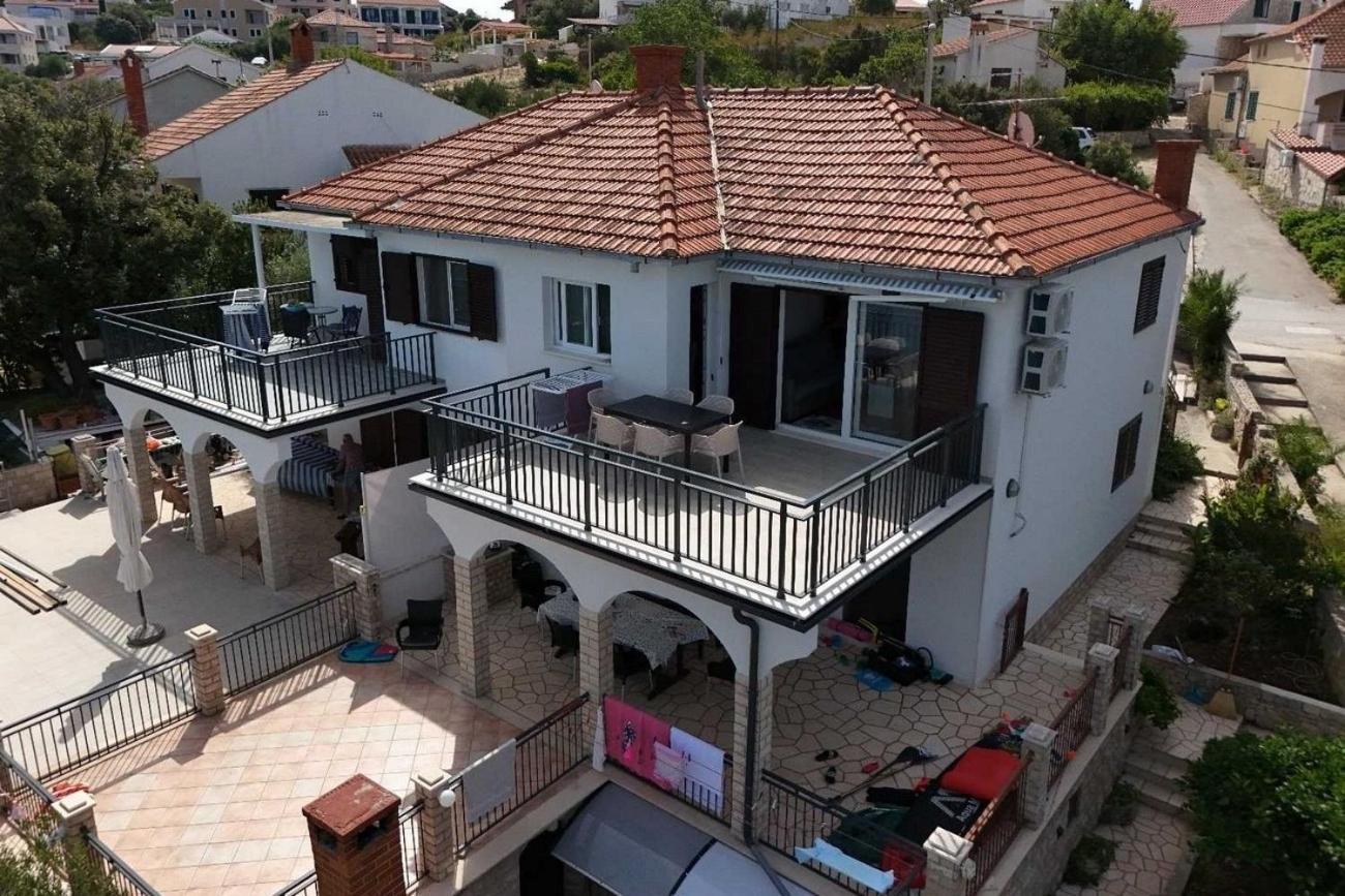 גרוהוטה Apartments By The Sea Maslinica, Solta - 774 מראה חיצוני תמונה